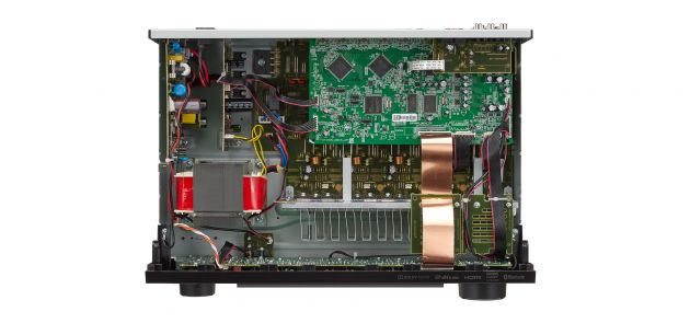 AVR-X550BT Denon Receiver Multicanal 5.2 canais Ultra HD 4K com Bluetooth integrado